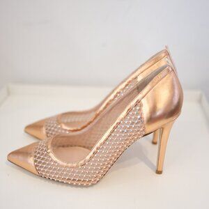 SJP BY SARAH JESSICA PARKER FAWN SAMPLE SIZE 37.5